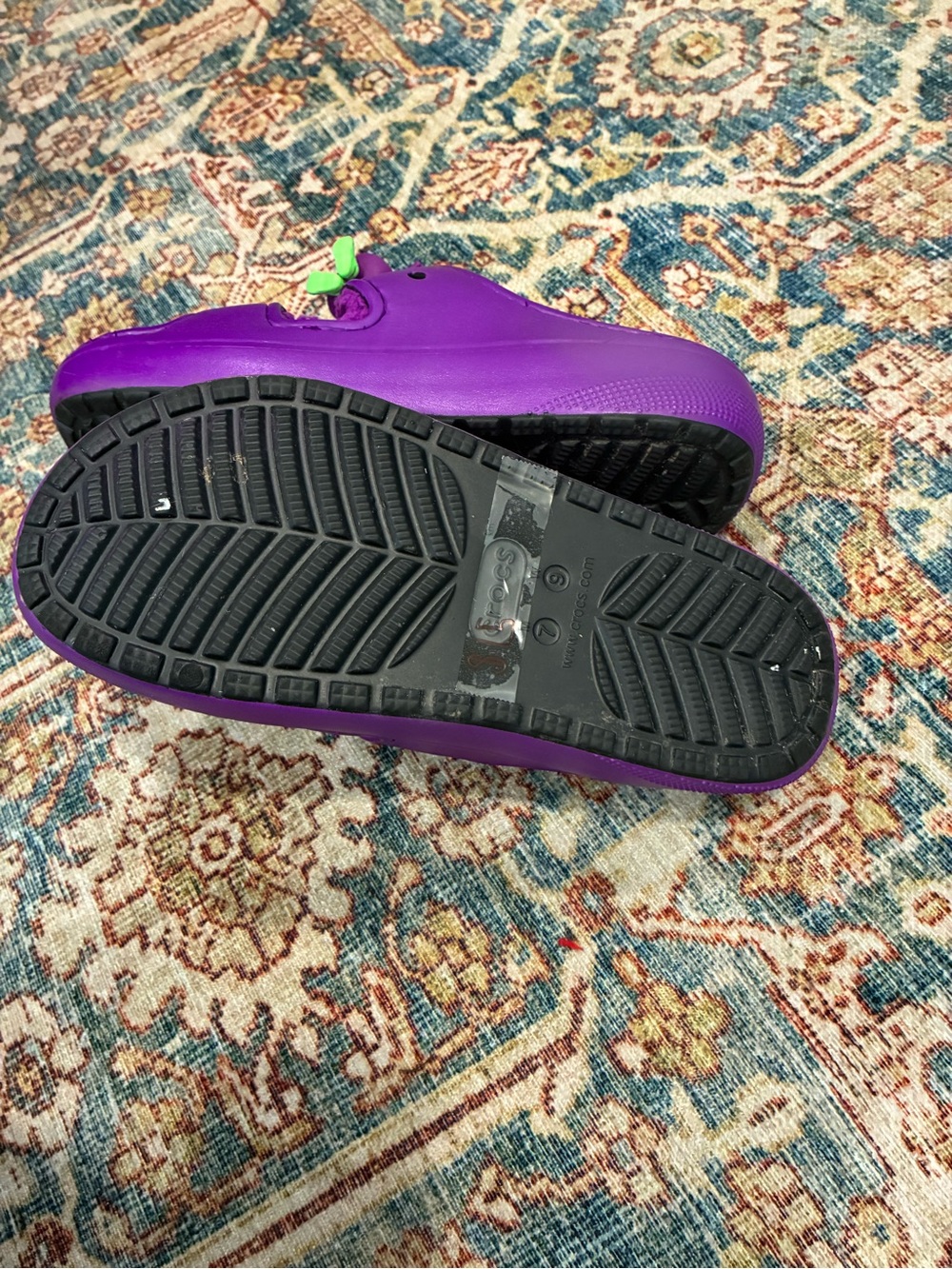 CROCS Plush Purple Slide Sandals with charms - Picture 4 of 8